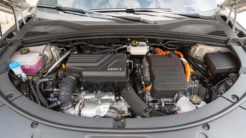 motor híbrido do suv byd song plus premium dm-i