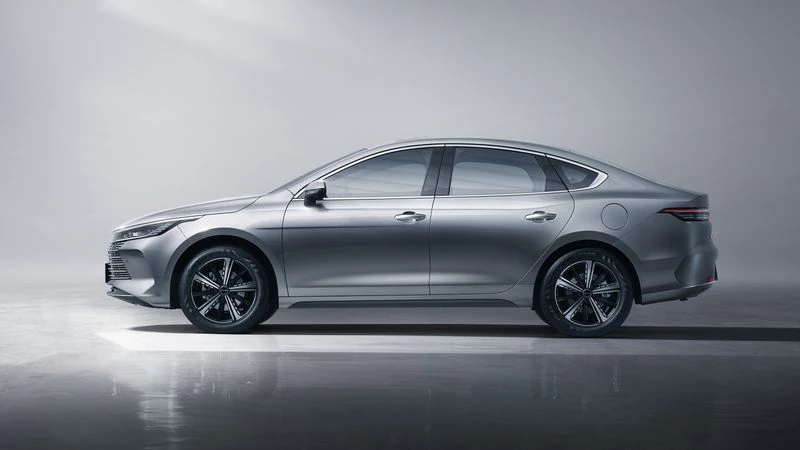 Design do BYD King é moderno e sofisticado