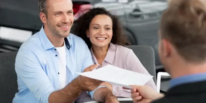 Dirija sem se preocupar com o licenciamento do carro